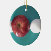 Tweelegige rode appel voor een pastei.JPG Keramisch Ornament (Rechts)