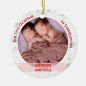 Tweeling Baby Meisjes 1e Kerstmis Als Grootouders  Keramisch Ornament (Voorkant)