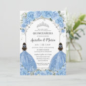 Tweeling Bahama Sky Blue Bloemen Zilver Quinceañer Kaart (Staand voorkant)