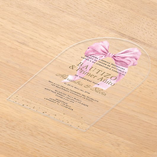 Tweeling Dochters Roze Strik Eerste Verjaardag Doo Acryl Uitnodigingen (Laagn)