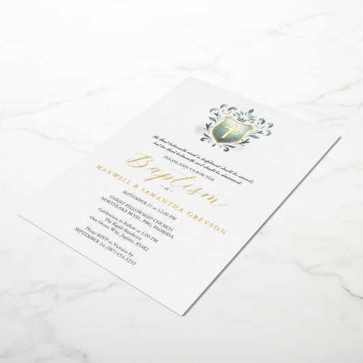 Tweeling Doop Uitnodigingen Sage Green Crest (Gedraaid)