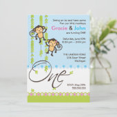 Tweeling-jongen en -meisje-eerste uitnodiging (Staand voorkant)