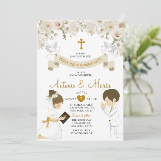 Tweeling Jongen & Meisje Bidden Bloemen 1e Heilige Kaart (Staand voorkant)