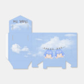 Tweeling jongens hangen aan waslijn bedankdoosjes (Uitgevouwen)