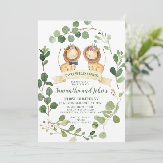 Tweeling Leeuw Cubs Verjaardag Uitnodigen Kaart (Staand voorkant)