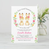 Tweeling Meisjes Bunny Floral Roze Baby shower Spr Kaart (Staand voorkant)