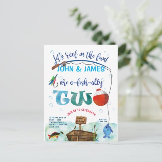 Tweeling O-vis-ally vissen thema 2e verjaardag Uitnodiging Briefkaart (Staand voorkant)