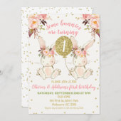 Tweeling Roze Goud Bloemenkonijn 1e Verjaardag Kaart (Voorkant / Achterkant)
