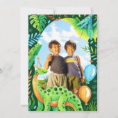 Tweelingbroers Gezamenlijke Dinosaurus Verjaardag  Kaart (Achterkant)