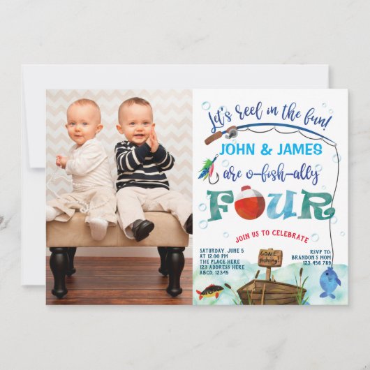 Tweelingen jongens kleine visser op 4-jarige verja kaart (Voorkant)
