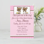 Tweelingmeisjes beren gepersonaliseerd baby shower kaart (Staand voorkant)