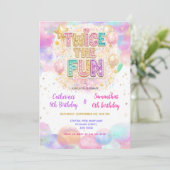 Tweemaal de pret pastel glitters dubbele verjaarda kaart (Staand voorkant)