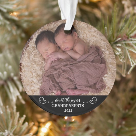 Tweemaal ons eerste kerstfeest als grootouders ornament (Boom)