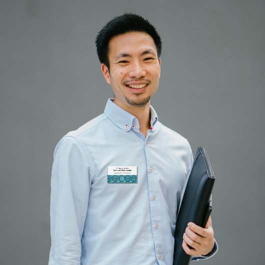 Tweetalig blauw wit blad patroon badge