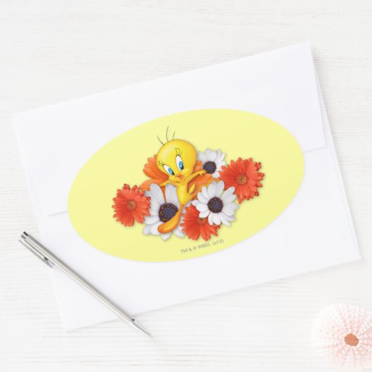TWEETY™ met madeliefjes Ovale Sticker (Envelop)