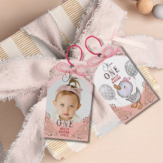 Tweezijdige One Silly Goose 1e verjaardagsfoto Cadeaulabel
