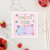 Twelve Is A Vibe Preppy Patch 12de verjaardagsfees Servet (Insitu)