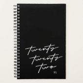 Twenty Twenty Two Zwart en Wit Script Planner (Voorkant)