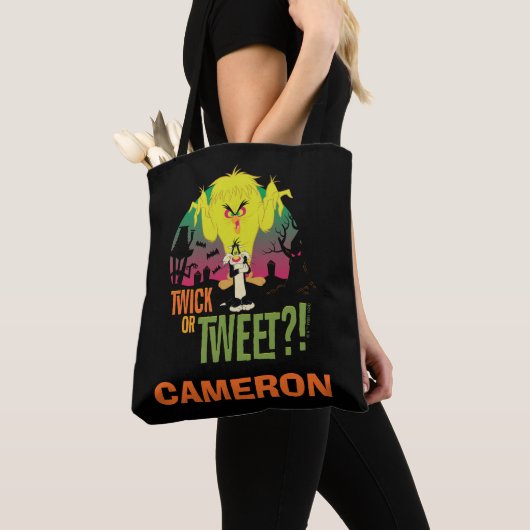 "Twick or Tweet" TWEETY™ & SYLVESTER™ Tote Bag (Dichtbij)