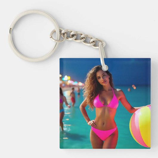Twilight Beach Portrait - Vrouw in Neon Pink Bikin Sleutelhanger (voorkant)
