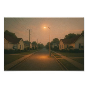 Twilight-buurt met straatlantaarn – Dreamcore Foto Afdruk