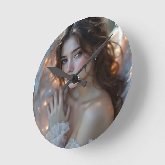 Twilight Seraph – Glanzende Engel van het Avondlic Ronde Klok (Hoek)