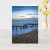 Twilight Sky Over Shoreline and Breakwaters Kaart (Gele Bloem)