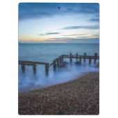 Twilight Sky Over Shoreline en Breakwater Klembord (Achterkant)