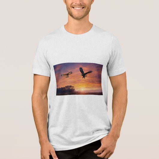 Twilight Wings: De Adelaar en de Uil Tri-Blend Shirt (Voorkant)