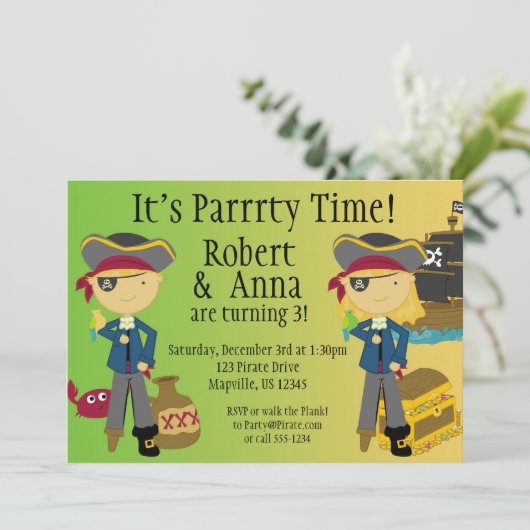 Twin Boy and Girl Pirate Birthday Party Invitation Kaart (Staand voorkant)