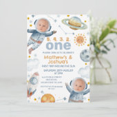 Twin Boys eerste reis rond de zon 1e verjaardag Kaart (Staand voorkant)