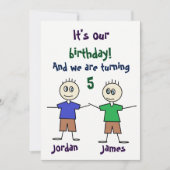 Twin Boys Stick Figures Cute Birthday Invitation Kaart (Voorkant)