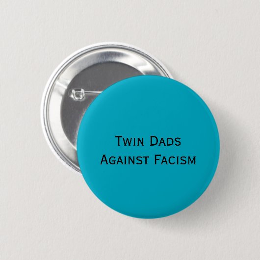 Twin Dads tegen het fascisme Ronde Button 5,7 Cm (Voorkant /achterkant)
