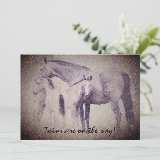 Twin Foals in Snow Horse Baby shower Uitnodiging (Staand voorkant)