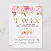 Twin Girls Blush Roze Baby shower Uitnodigen Kaart (Voorkant)
