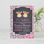 Twin Girls Giraffe Baby shower Uitnodiging (Staand voorkant)