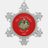 Twin Gold Bells Onze Eerste Kerstmis Tin Sneeuwvlok Ornament (Voorkant)