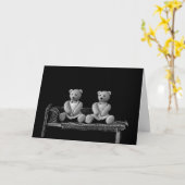 Twin Teddy Bears Birthday Kaart (Gele Bloem)