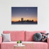 Twin Towers en Lady Liberty bij zonsondergang Canvas Afdruk (Insitu (Woonkamer))