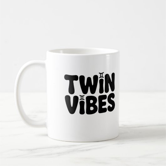 Twin Vibes Mok – Gemini Zodiac Coffee Cup (Links)