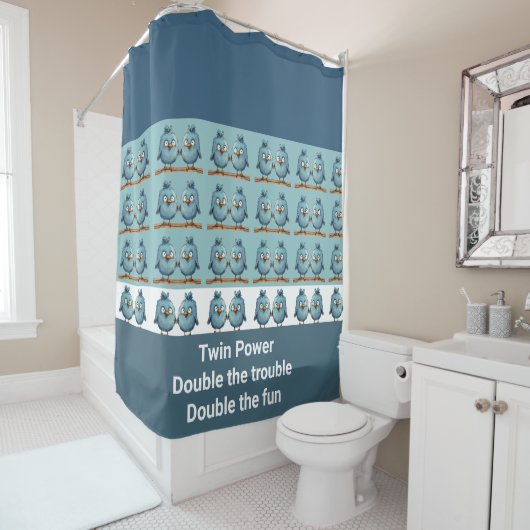 Twin Whimsical Birds Blauw Douchegordijn (In situ)