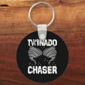 Twinado Chaser Funny Mam Dad Twin Parents Sleutelhanger (Voorkant)