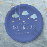 Twinkle Sprinkle Little Star Baby shower Blauw Papieren Bordje<br><div class="desc">Met schattige blauwe wolken en gouden sterren op snaren,  op een blauwe achtergrond,  zijn deze  papieren borden ideaal voor een speciale babyboy sprinkle,  douche of koppeldouche. Ontworpen door Thisnotme©</div>