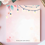 Twinkling String Lights Pastel Gepersonaliseerde n Notitieblok<br><div class="desc">Voeg een vleugje magie en warmte toe aan je notities met dit charmante, gepersonaliseerde notitieblok. Het ontwerp is voorzien van delicate strijklichten gedrapeerd over de top, het creëren van een gezellige en uitnodigende sfeer. De zachte, pastelkleurige achtergrond versterkt het twinkeleffect. Pas dit notitieblok aan met uw eigen tekst. Perfect voor...</div>