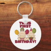 Twins 1e Verjaardag - Jongens T-shirts en geschenk Sleutelhanger (Voorkant)