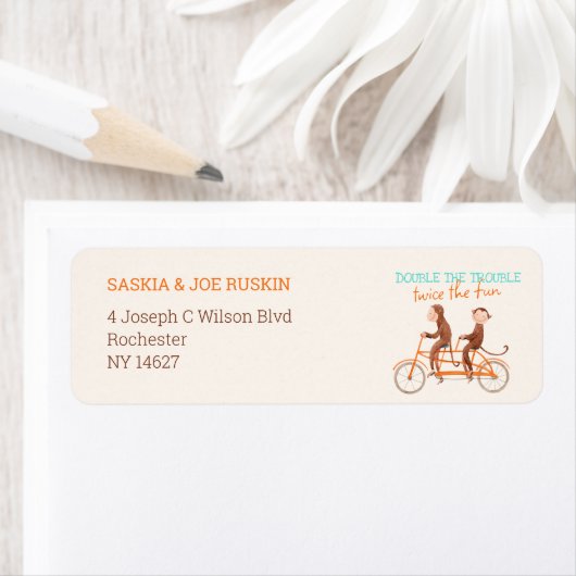 Twins Baby shower Schattige Monkey Double Trouble Etiket (Insitu)