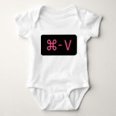 Twins Black/Pink Command - V 'Plak'-Shirt Romper (Voorkant)