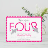 Twins Fierce Vier Hot Pink Shark Verjaardag Kaart (Staand voorkant)