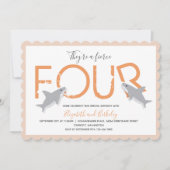 Twins Fierce Vier Oranje Shark Birthday Kaart (Voorkant)