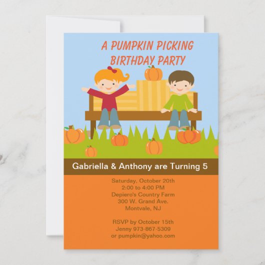 Twins Pumpkin Picking Birthday Party Invitation Kaart (Voorkant)